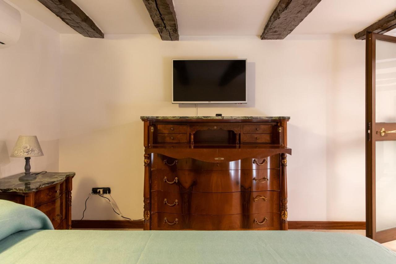 Apartament Domus Annabella Neapol Zewnętrze zdjęcie